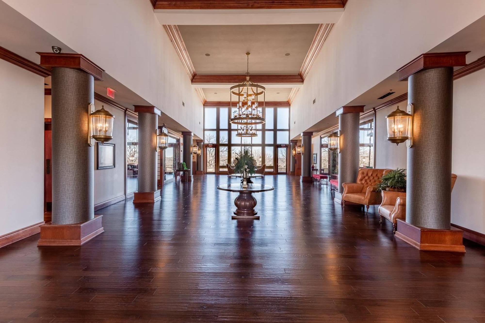 Personal Getaway. Golf Resort Gem. Great Location! Брэнсон Экстерьер фото
